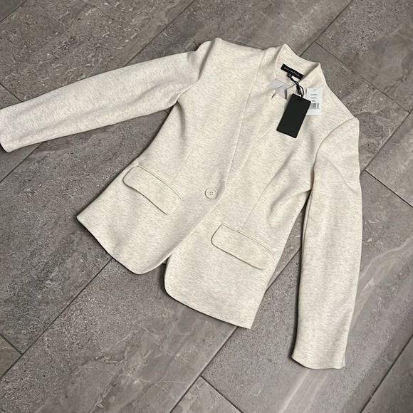 Gibsonlook Notch Collar Blazer Oatmeal NWT - Picture 5 of 10